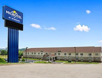 マイクロテル イン&スイーツ バイ ウインダム ミネラル ウェルズ パーカーズバーグ Mineral Wells エクステリア 写真